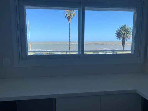 Imagen 5 de 16 de Frente Al Mar A Estrenar Apartamento De 2 Dormitoros En Suite Punta Carretas