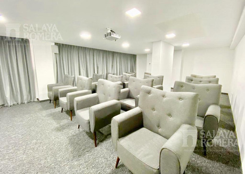 Imagen 21 de 25 de Venta Departamento En Playa Brava, Torre De Categoria, 2 Dormitorios Dependencia De Servicio