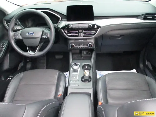 Ford Escape Titanium 4x4 2000cc At Aa