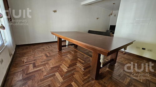 Casa En Venta 4 Dormitorios, Pileta, Cochera Triple Ideal Comercial