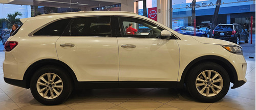 Kia Sorento 2.4 Lx At