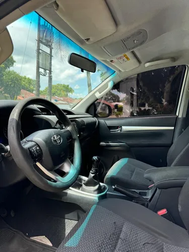Toyota Hilux 2.4l