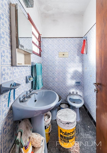 Imagen 10 de 12 de Casa En Lote Propio Con 3 Unidades - Chacarita Limite Colegiales