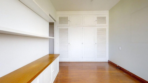 Apartamento À Venda No Bairro Leblon - Rio De Janeiro/rj - O-16314-26810