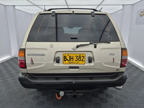 Nissan Pathfinder 3.3 R50 Std