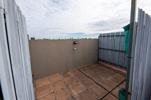 Venta Dos Ambintes C/ Terraza Apto Credito