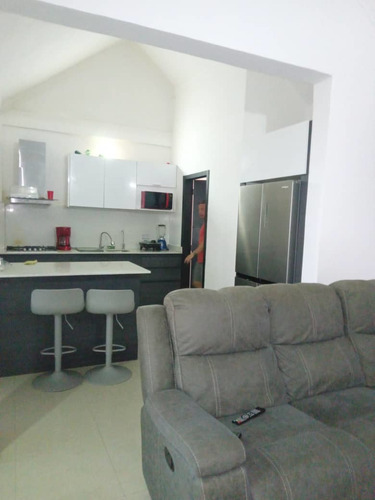 Imagen 10 de 30 de Townhouse Lomas Del Este