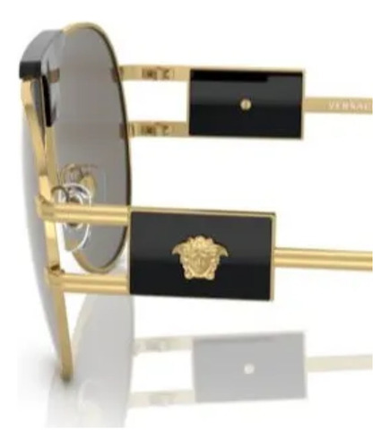 Óculos De Sol Versace Dourado Preto Em Aço 0ve2252 10026g63 Armação Dourada Com Detalhe Preto Haste Dourada Com Detalhe Preto Lente Cinza