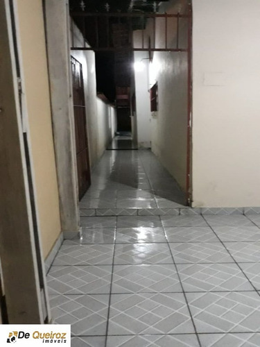 Imagem 11 de 22 de Casa Em Mongaguá, Lado Morro, Usado, Rua Com Calçada, Murado, 01 Dormitório, Banheiro, Sala, Cozinha, Garagem, Churrasqueira, Ducha Praia, Área De Serviço. - 6150 - 68979972