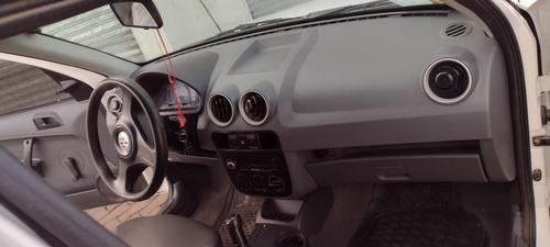Volkswagen Saveiro 1.9 Sd Comercial 601 2009