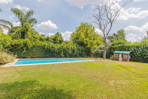 Imagen 11 de 30 de Casa En Venta En San Lucas Con Cuatro Dormitorios- Maroto Propiedades