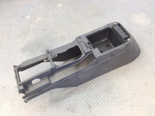 Base Consola Central Ford Mustang Mod 05-09 Original (Usado)