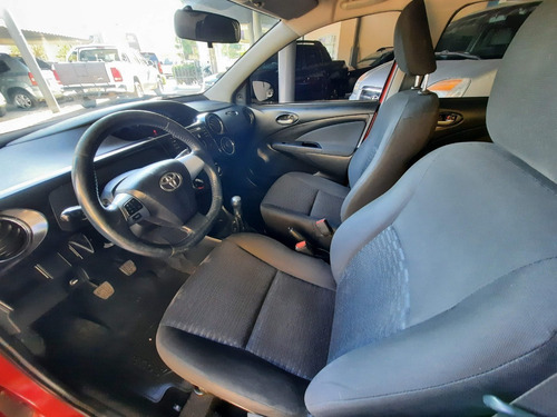 Imagen 8 de 12 de Toyota Etios Xls 1.5 M/t 2014