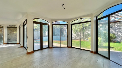 Casa Luminosa Y Remodelada