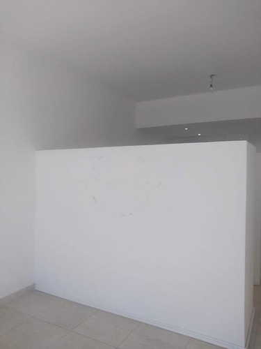 Imagen 11 de 16 de Local En Venta - Zona Ituzaingo - Permuta