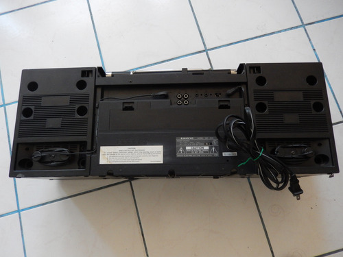 Sanyo C35 Boombox Radio Grabadora Doblle Cassettera Japones Negro (Usado)