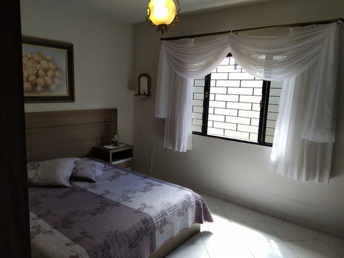 Imagem 17 de 21 de Casa Com 4 Dormitórios À Venda, 192 M² Por R$ 630.000,00 - Orfãs - Ponta Grossa/pr - Ca0950