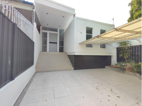 Casa En Venta En Cúcuta. Cod V11390