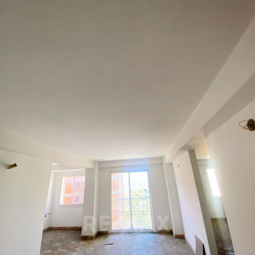 Imagen 7 de 11 de Se Vende Apartamento Ubicado En El Conjunto Residencial Los Roques En La Avenida Intercomunal Turmero Maracay A Pocos Metros De Farmatodo