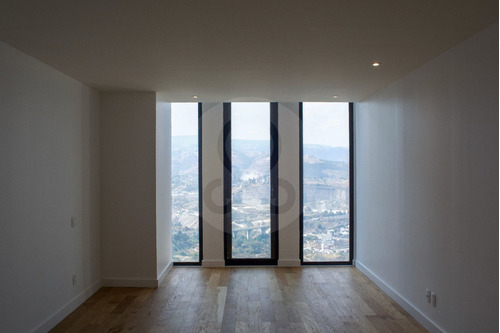 Departamento En Venta En Lomas Country Club