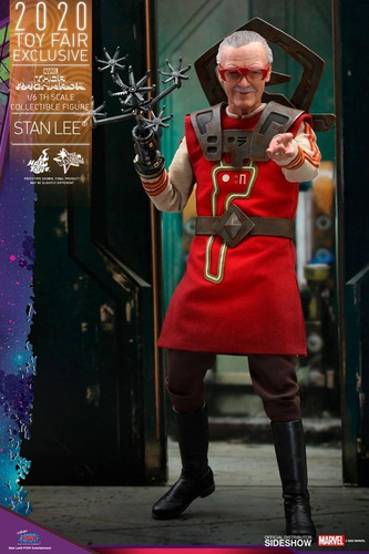 Stan Lee Sixth Scale Figure By Hot Toys