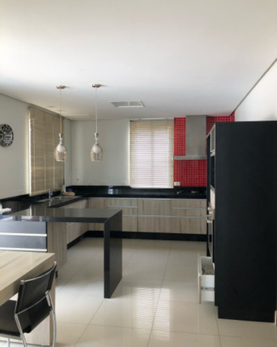 Imagem 3 de 4 de Sobrado Com Piscina - Condomínio Residencial Mont Blacn - Ca00635 - 69334846