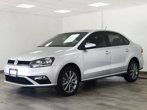 Imagen 1 de 15 de Volkswagen Vento Comfortline Plus 2020 Plata