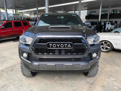 Imagen 2 de 12 de Toyota Tacoma 2017 3.5 Trd Sport At