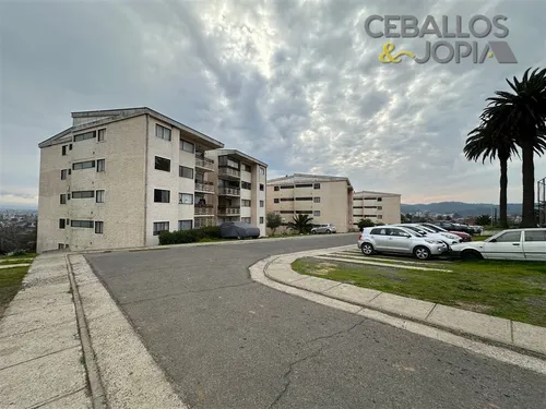 Departamento En Venta De 3 Dorm. En Villa Alemana