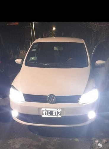 Imagen 5 de 6 de Volkswagen Fox 2014 1.6 Confortline Pack