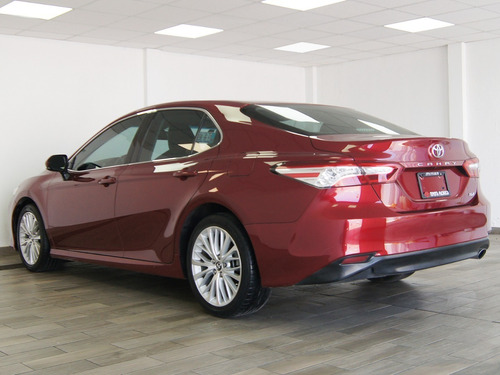 Imagen 6 de 15 de Toyota Camry Xle 2018 Vino