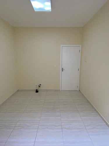 Salas Comerciais - Ref: L139588