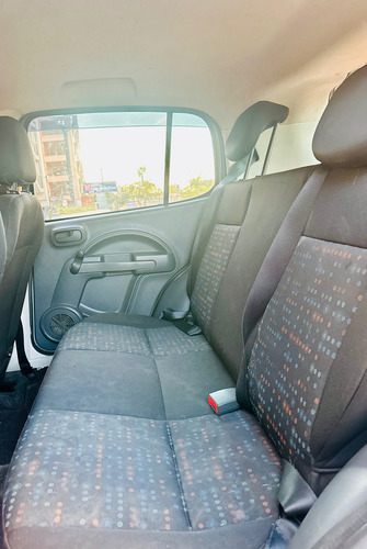 Fiat Uno 1.0 Vivace Flex 5p