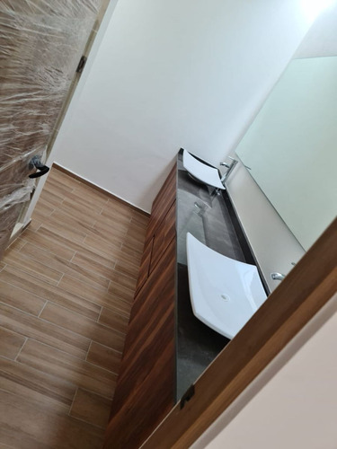 Se Vende Casa En Cañadas Del Arroyo, 4ta Recamara En Pb, Jardín, Doble Altura !