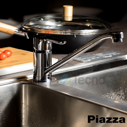 Griferia Cocina Mesada Monocomando Piazza Yvon 40mm Cromado Color Plateado