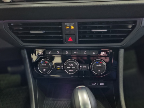 Imagen 22 de 25 de Volkswagen Vento Highline 250tsi Autotag Entrega Inmediata