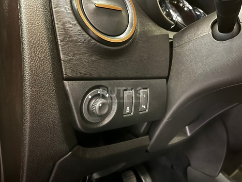 Imagen 12 de 22 de Renault Kangoo Ii Stepway 1.6 Stock Fisico (ba)