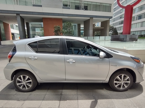 Toyota Prius C Hibrido Seminuevo!! Magnifica Oportunidad!!