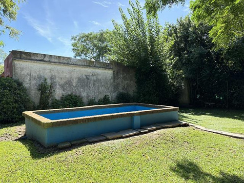 Venta Casa En Laguna De Lobos, 400m2 De Jardín 2 Habitaciones