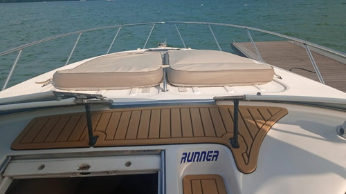 Lancha Runner 335 Motores Diesel 2016 Muito Nova