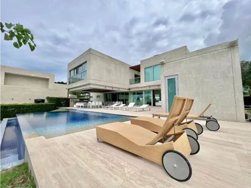 En Venta Casa De Playa Amoblada En Aguamarina Beach Resort | Atlántico