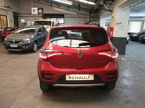 Imagen 7 de 14 de Renault Sandero Stepway 1.6 Zen Motor Cadenero (eo)