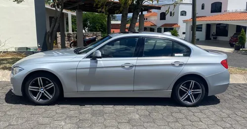 BMW Serie 3 2.0 320i Luxury Line At