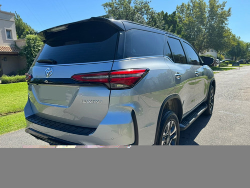 Toyota SW4 2.8 Tdi Diamante Ii 6At 7As