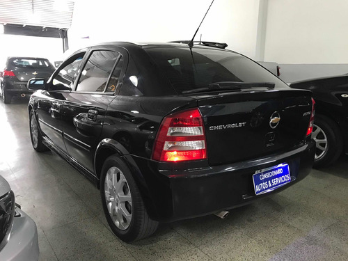 Chevrolet Astra 2.0 Gls 2010