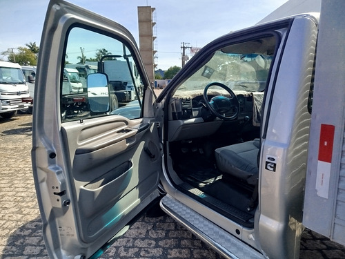 Ford F-4000 4x2 - Baú