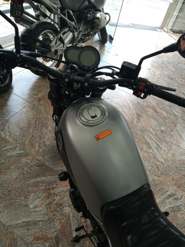 Benelli Leoncino 500 Modelo 2021 Con 12.000kms
