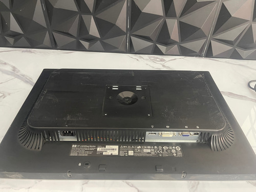 Monitor Hp 24 Pulgadas Sin Base Entrada Vga Grado B Negro (Reacondicionado)