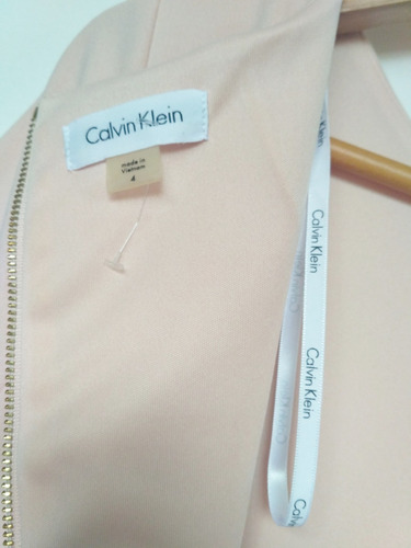 Imagen 4 de 6 de Vestido Calvin Klein Original Talla 4 Rosa Claro Elegante