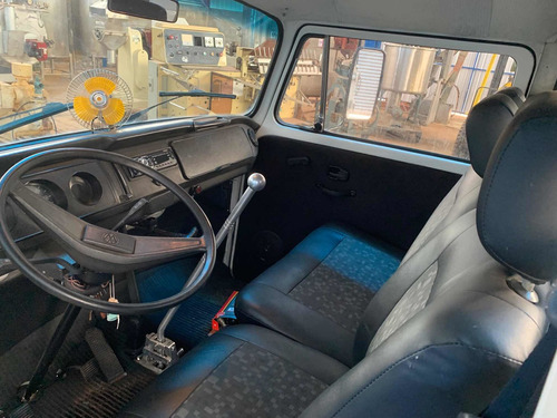 Imagem 7 de 8 de Volkswagen Kombi 1500 Pick-up